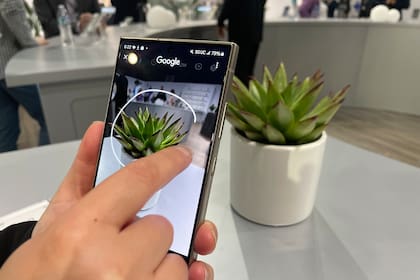 La nueva opción de búsqueda por imágenes de Google que debuta en los Galaxy S24 y también estará en los Pixel 8 y 8 Pro