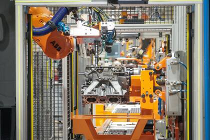 La nueva planta de motores de Ford tiene una capacidad de 82.000 unidades al año
