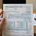 El Formulario 1040 podría pedir datos de ciudadanía y EAD: cómo impactaría en contribuyentes inmigrantes