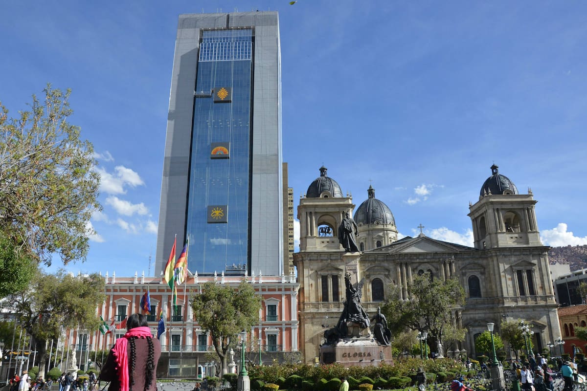 La nueva sede, junto al antiguo Palacio Quemado