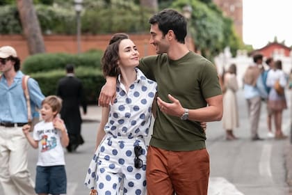 La nueva temporada de Emily en París profundizará sobre el romance de la protagonista con Marcello