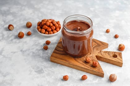 La Nutella es una pasta hecha con avellanas, azúcar y cacao
