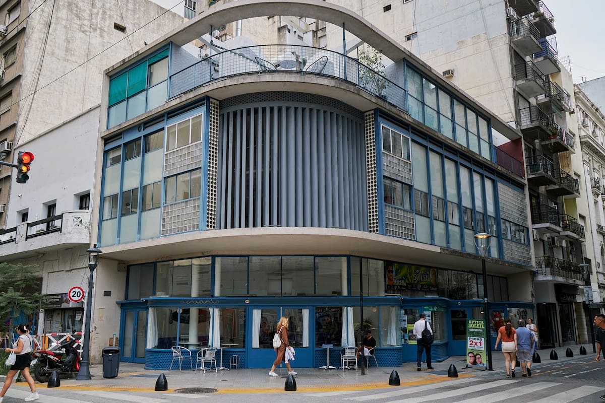 Esquina de Paraguay y Suipacha