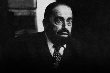 La obra del gran compositor salteño fue revisada y publicada para conservatorios del país; se descubrió que algunos temas no fueron escritos tal como hoy se los interpreta