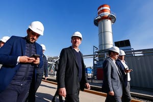 La obra más grande anunciada por Alberto Fernández está paralizada, con fuertes enfrentamientos entre funcionarios de La Cámpora, licitaciones paradas y sin avances en las obras.