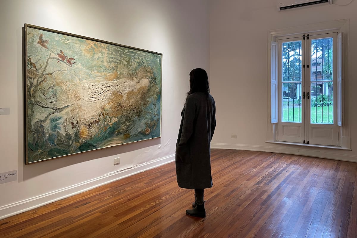 La obra "Ofelia" (1982), exhibida en la habitación de la Quinta Trabucco que alojó su taller