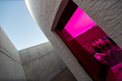 La obra Ta Khut el día en que fue inaugurada.