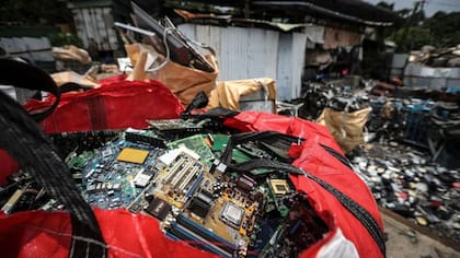 La obsolescencia de los aparatos ha generado toneladas de basura electrónica