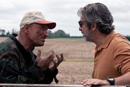 Carlos Belloso junto con Ricardo Darín, en La odisea de los giles