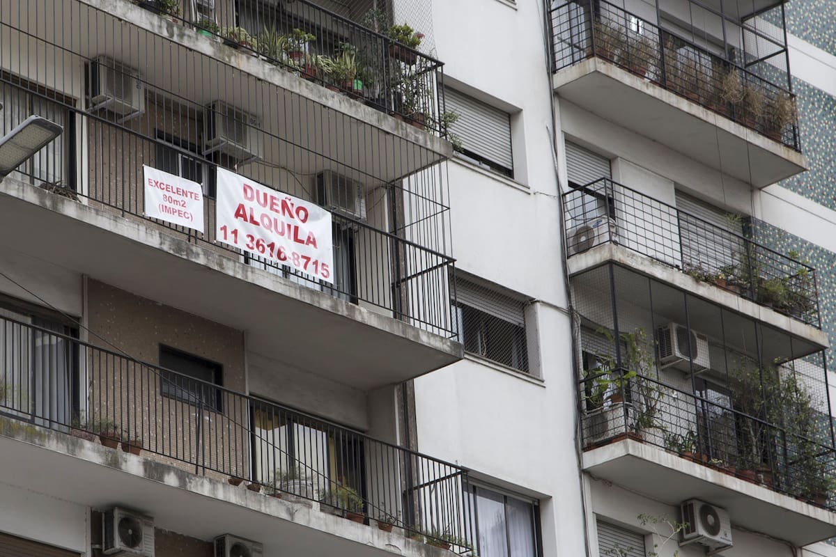 La oferta de alquileres sigue en caída en todos los segmentos