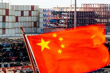 La oficina de correos de Hong Kong dejará de enviar paquetes a EEUU por aranceles