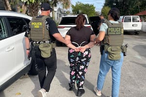 La oficina de Miami de la Oficina de Investigaciones de Seguridad Nacional (HSI) informó en X que las agencias federales encargadas de hacer cumplir la ley llevaron a cabo varias operaciones de control de inmigración