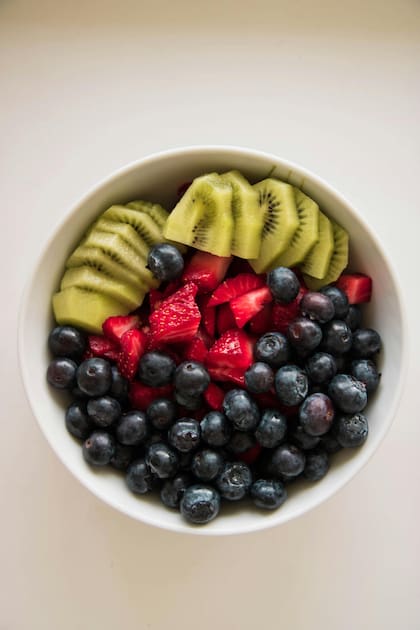 La OMS recomienda consumir entre 2 y 4 porciones de frutas al día