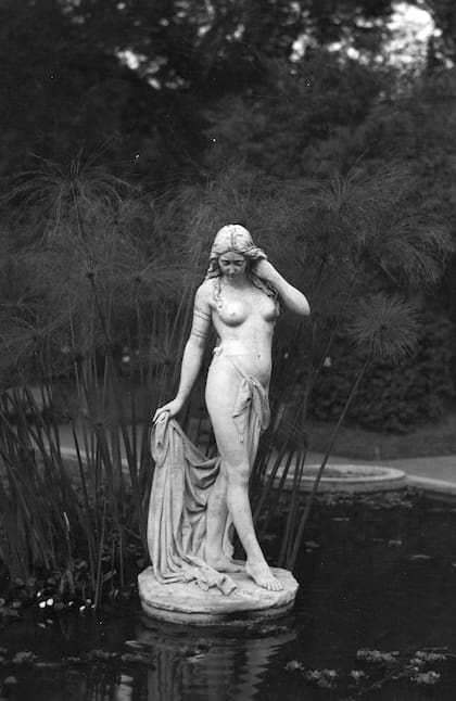 La ondina del Plata de Lucio Correa Morales