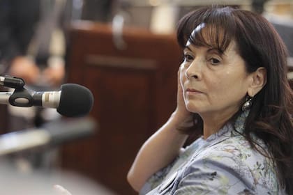 La ONG de la madre de Marita Verón recibió $5,6 millones durante el kirchnerismo para construir un jardín de infantes en Tucumán; un fiscal federal solicitó citarla a declarar