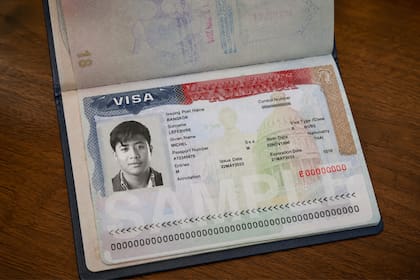 La opción está disponible para solicitantes de visas de negocios y turismo, pero solo en embajadas y consulados con capacidad para ofrecer turnos anticipados