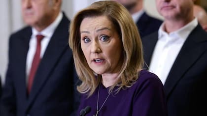 La opositora Elena Lasconi calificó la decisión judicial como "ilegal" e "inmoral".