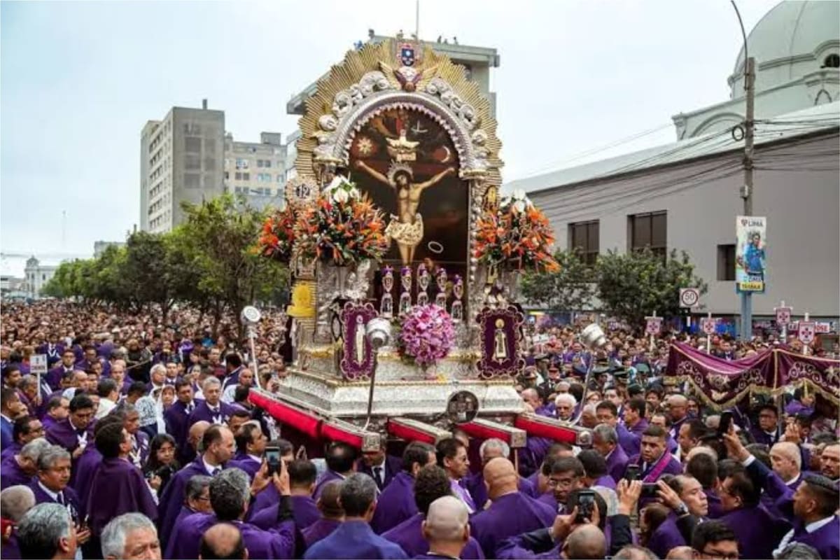 La oración de la Fiesta del Señor de los Milagros