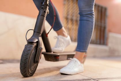 La ordenanza incluye tanto patinetes eléctricos como otros vehículos