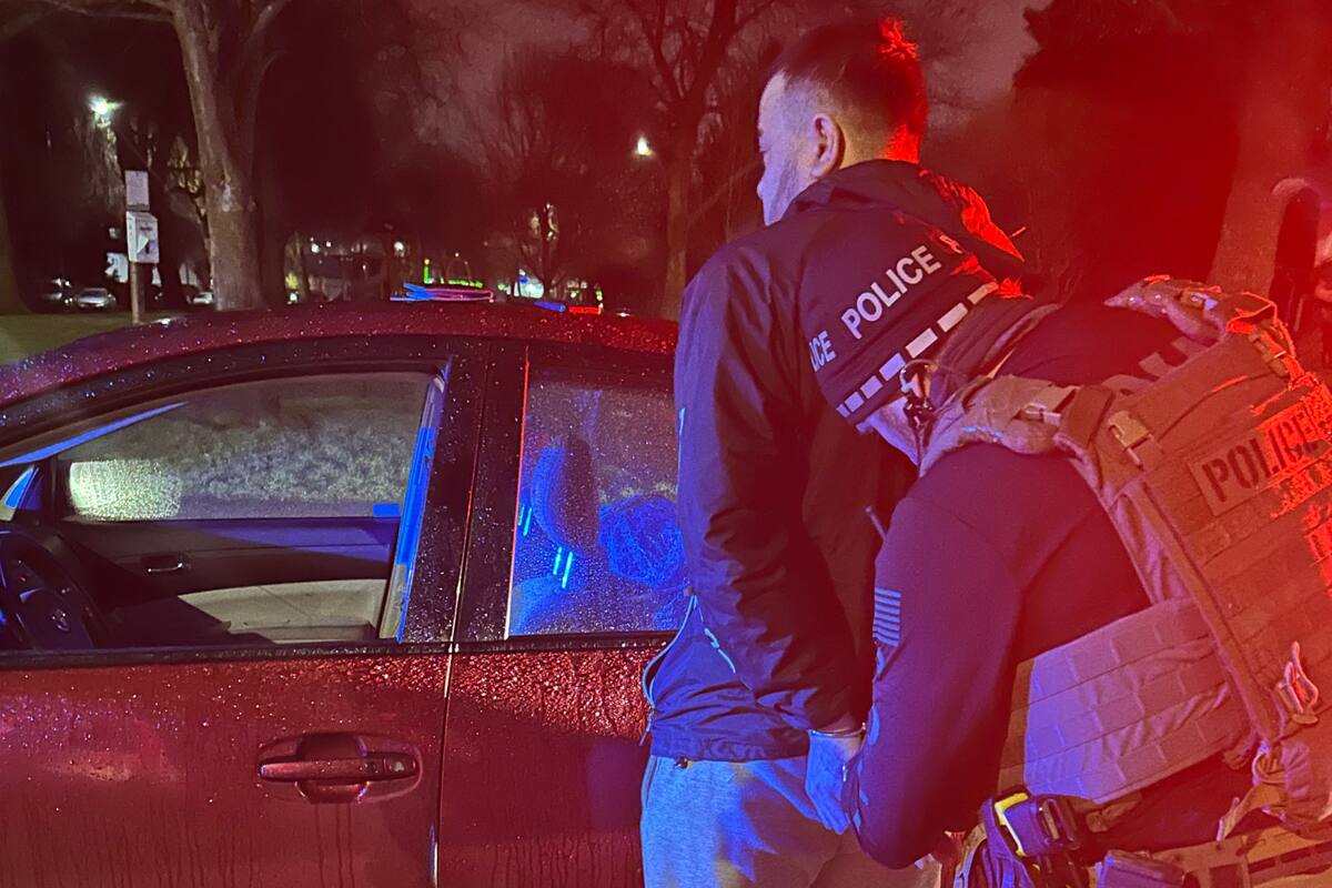 La organización recomienda conocer los derechos y no abrir la puerta sin una orden judicial