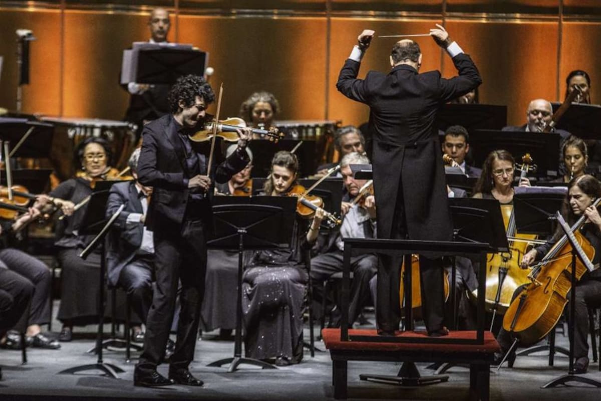 La orquesta entregó momentos de gran carga identitaria