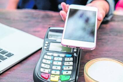 La pandemia por coronavirus marcará un antes y un después en las transacciones en la Argentina