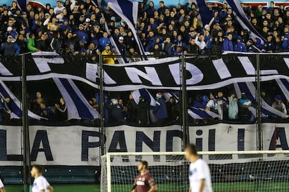La Pandilla, la barra brava de Vélez