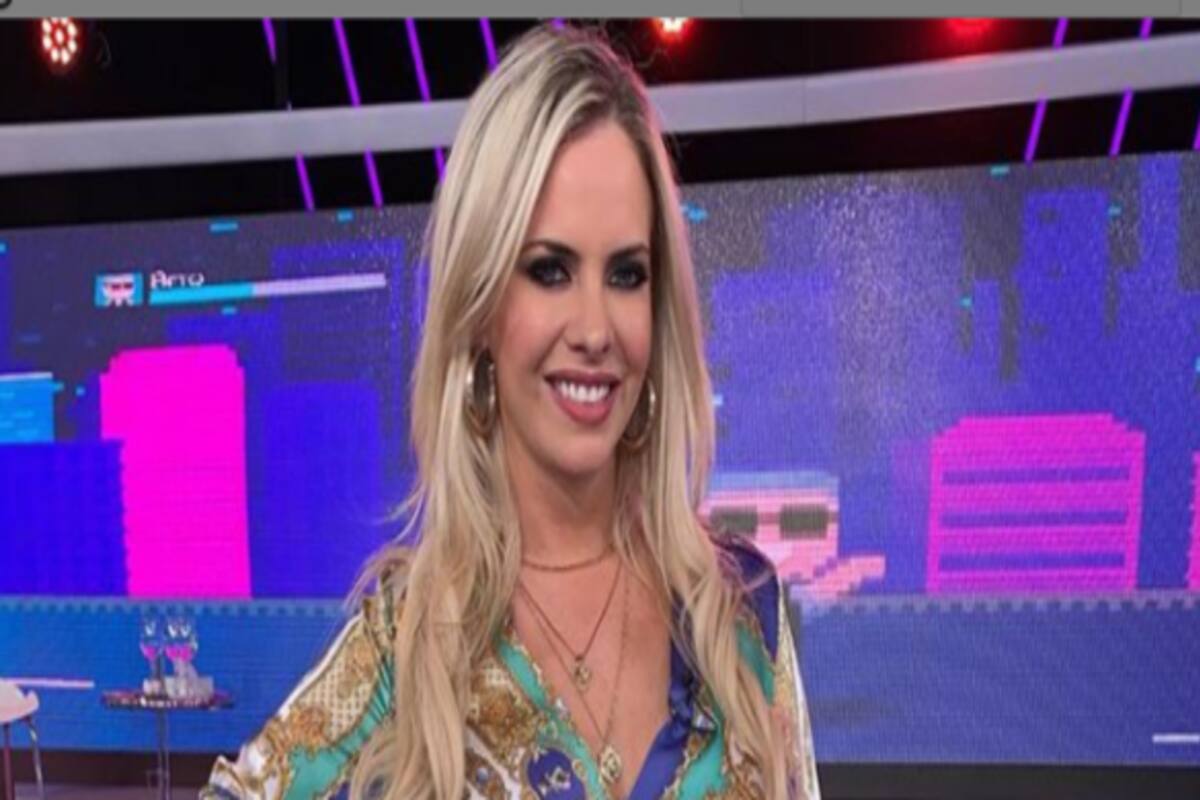 La panelista de Bendita se acaba de separar del futbolista Jonás Gutierrez.