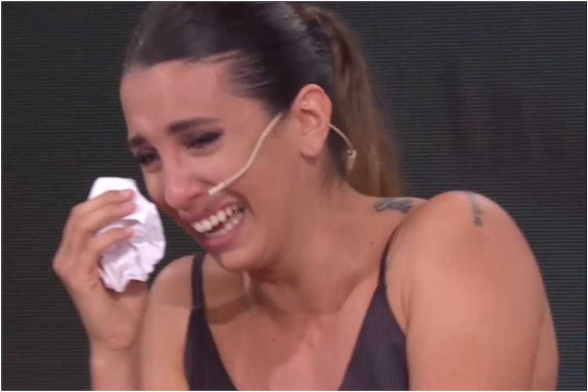 La panelista no pudo ocultar la risa luego de recibir información sobre la nueva novia de Andrés Nara