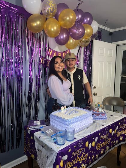 La pareja, ambos de 23 años, esperan a su primer hijo juntos