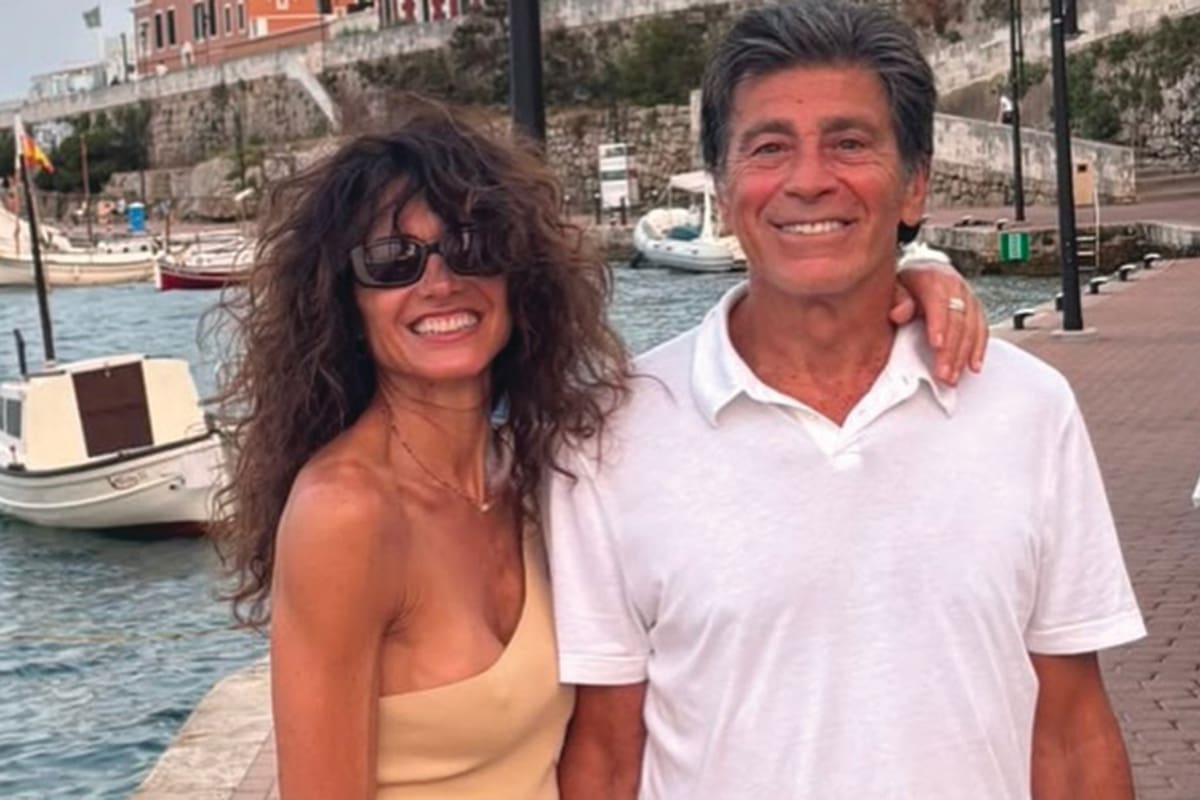 La pareja aprovechó sus días de descanso en Ibiza y Menorca para reunirse con su hija Renata, que vive en España