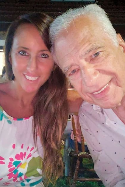 La pareja comenzó a salir en 2018 y al poco tiempo apostó a la convivencia. "Alberto enseguida me entregó su corazón. "Con vos quiero todo", me dijo y yo no lo podía creer", dice la nutricionista.