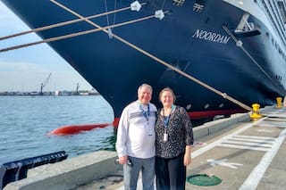 Las razones por las que una pareja decidió vender su casa para vivir en un crucero