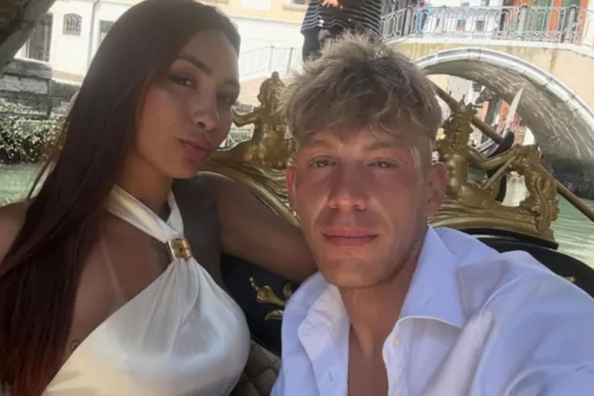 La pareja de jóvenes que falleció en Venecia - Facebook Sean Michieli