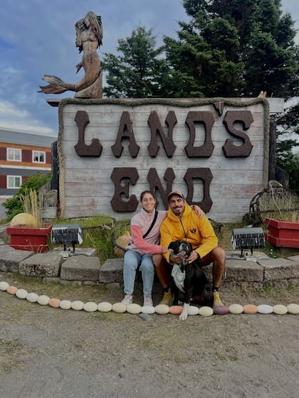 La pareja espera arreglar la van e irse de Estados Unidos previo a que se le venza el visado de turista a Romi