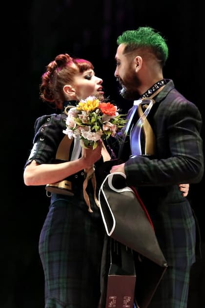 La pareja ganadora de la categoría Tango Escenario, Yanina Muzyka y Emmanuel Casal