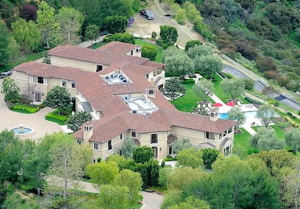 La pareja habría conocido al comediante Tyler Perry, el dueño de la mansión, a través de su amiga Oprah Winfrey (Daily Mail)