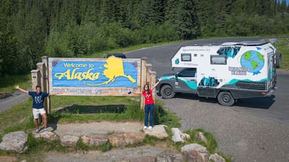 La pareja llegó hasta Alaska en su motorhome