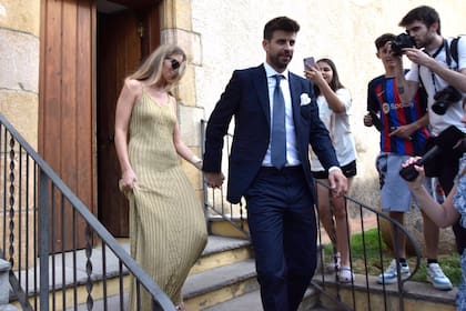 La pareja lució un atuendo acorde a los requisitos del evento