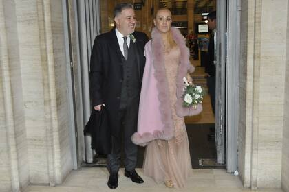 La pareja, que está de novia, desde hace un año y medio decidió formalizar su relación