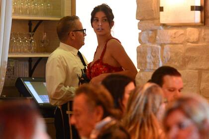 La pareja se mostró en un restaurante de Los Ángeles