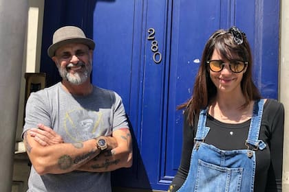 La pareja se sacó en abril del 2019 (Foto Instagram @jrial)