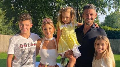 La pareja tuvo tres hijos y ahora viven en Buenos Aires