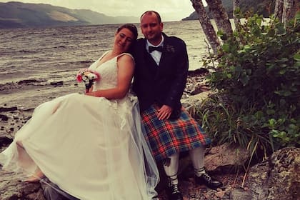 La pareja vivió un calvario en su luna de miel (Foto Facebook Magdalena Elżbieta Brylińska-Beaton)