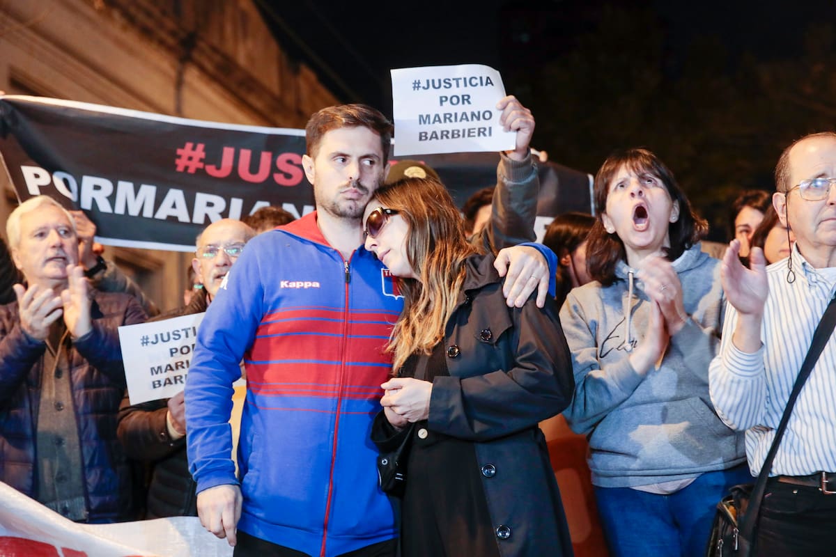 La pareja y el hermano de Mariano Barbieri reclaman justicia