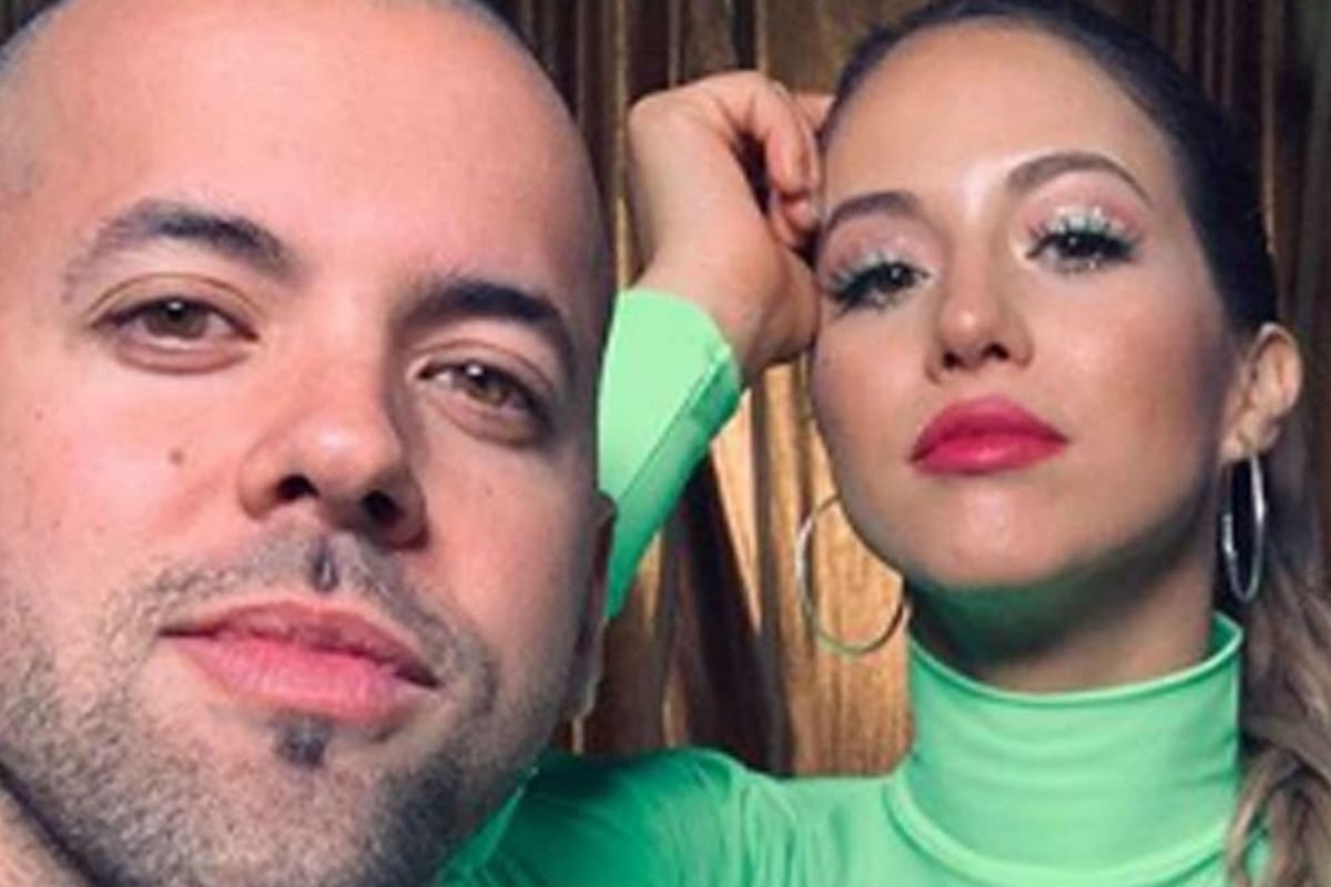 La pareja ya no se oculta más