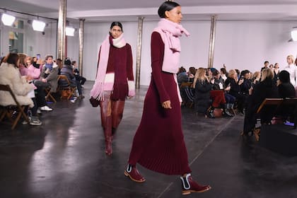 La pasarela circuló entre el público en NYFW
