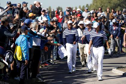 La pasión alrededor de Tiger Woods en Le Golf National de París