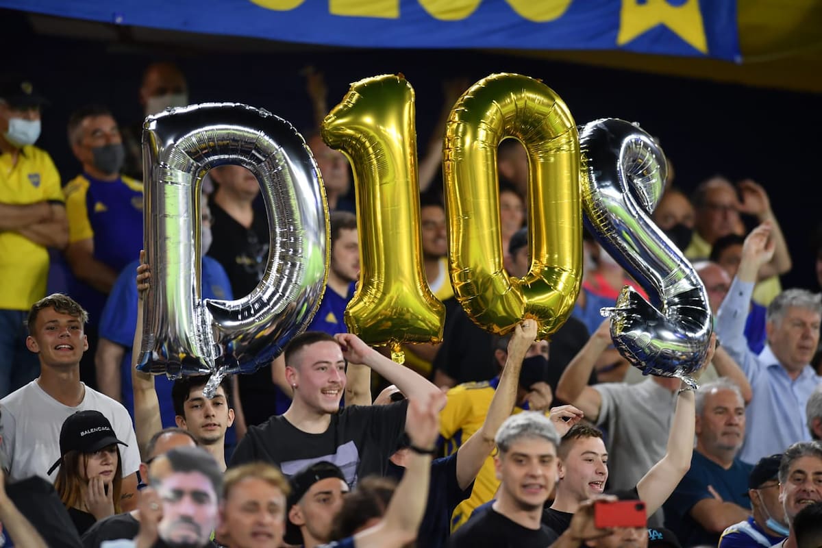 La pasión de los hinchas de Boca por el 10, en toda su dimensión