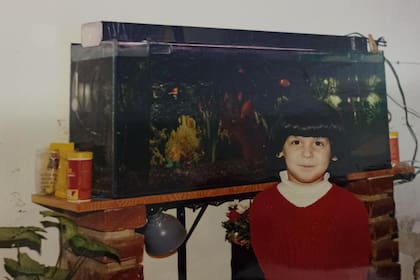 La pecera fue uno de los recuerdos del papá que más le costó soltar: cuando finalmente la vendió siguió en contacto con el comprador durante un tiempo para que le mostrara el destino que le había dado.